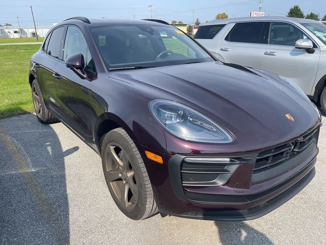 2023 Porsche Macan T