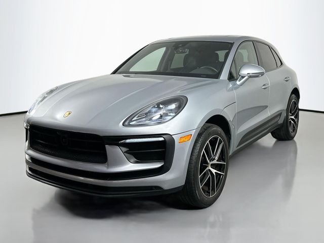 2023 Porsche Macan 