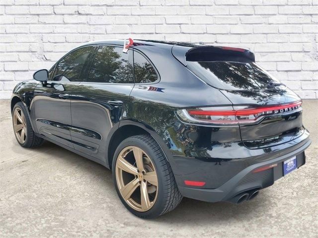 2023 Porsche Macan Base