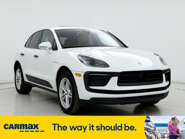 2023 Porsche Macan 