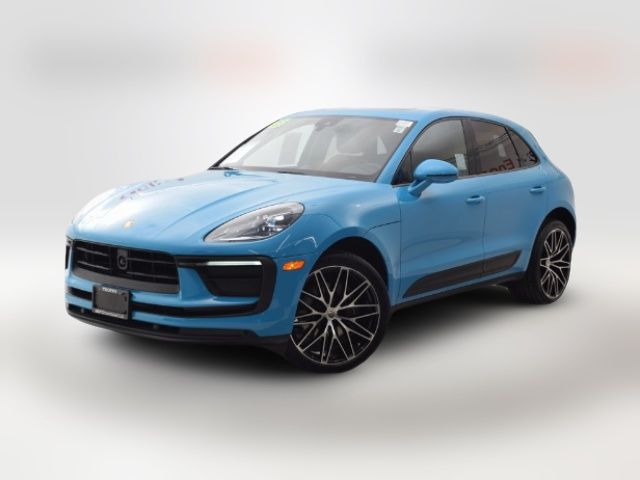 2023 Porsche Macan T