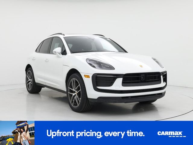 2023 Porsche Macan 