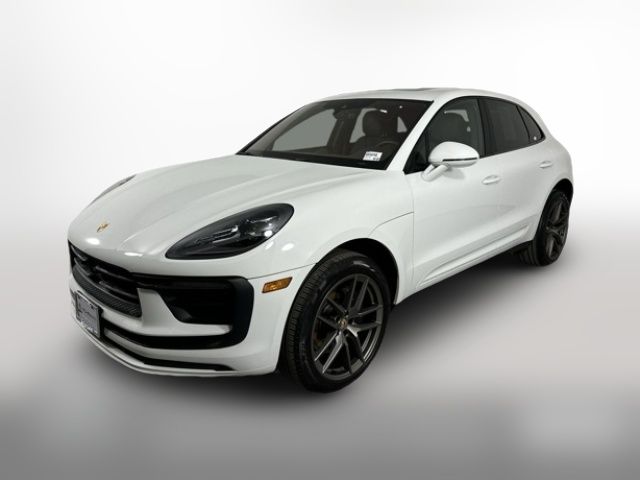 2023 Porsche Macan Base