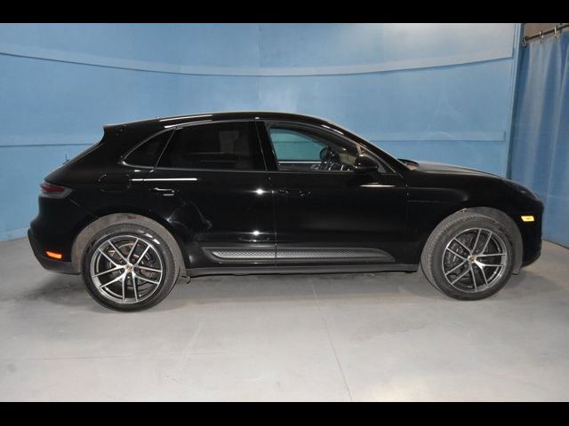 2023 Porsche Macan T