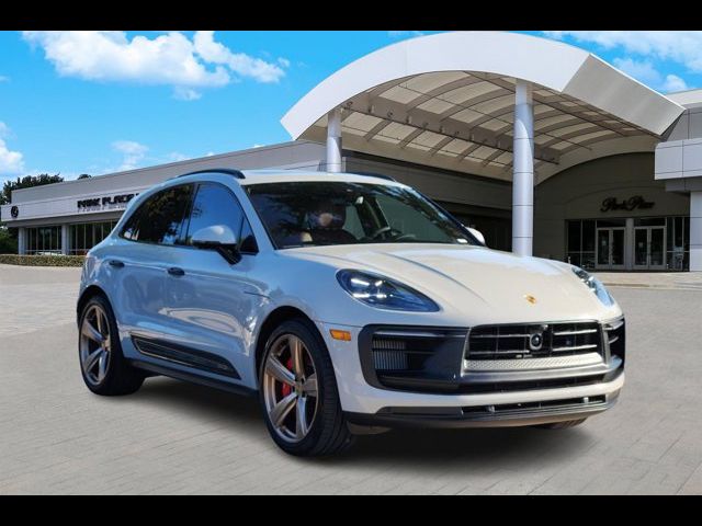 2023 Porsche Macan GTS