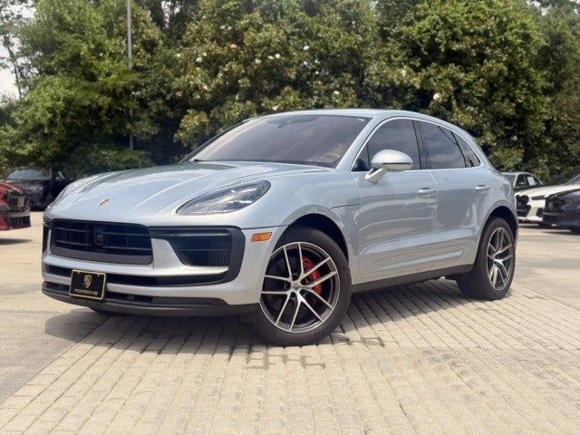2023 Porsche Macan S