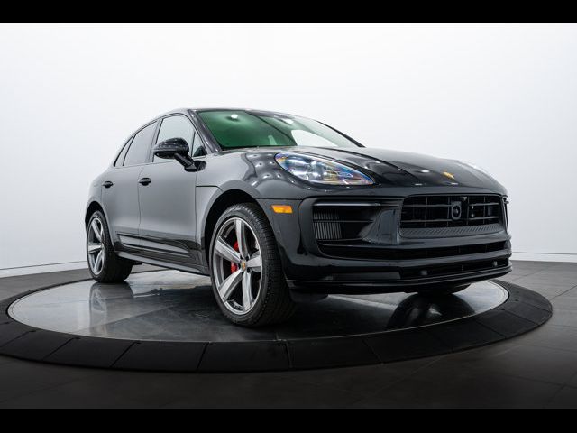 2023 Porsche Macan S