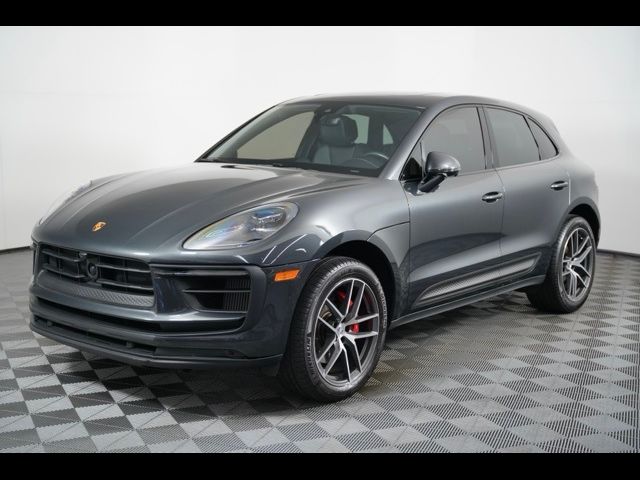 2023 Porsche Macan S