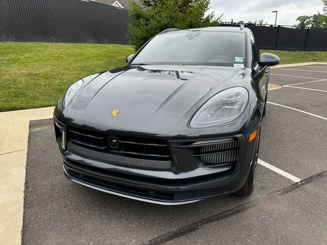 2023 Porsche Macan S