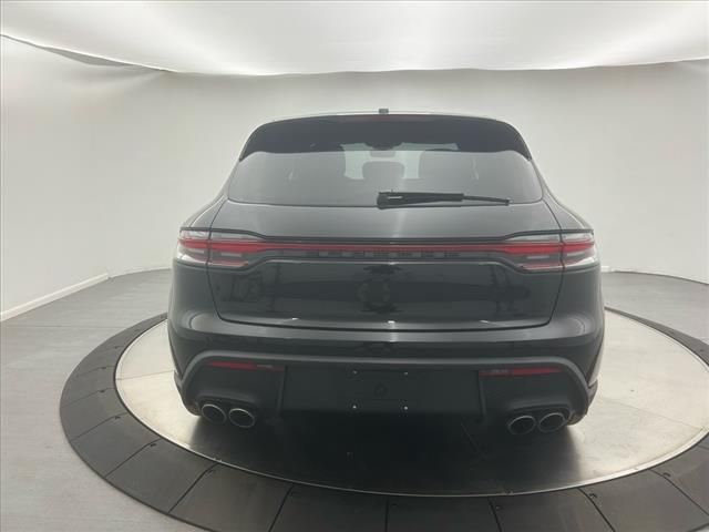 2023 Porsche Macan S