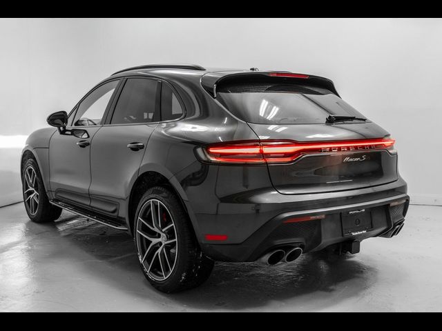 2023 Porsche Macan S