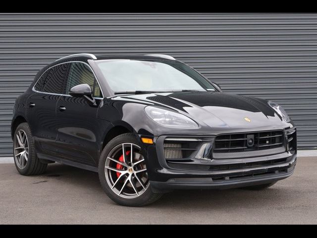 2023 Porsche Macan S