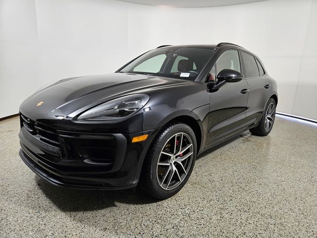 2023 Porsche Macan S