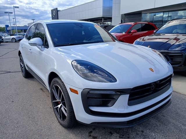 2023 Porsche Macan S