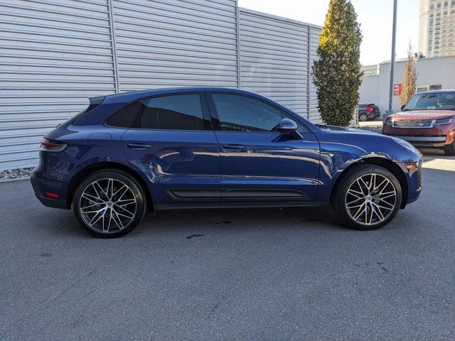 2023 Porsche Macan 