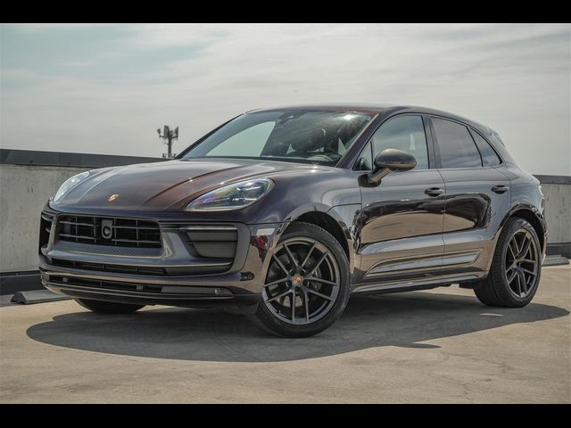 2023 Porsche Macan T