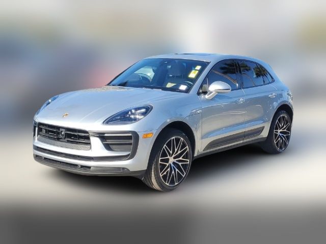 2023 Porsche Macan T