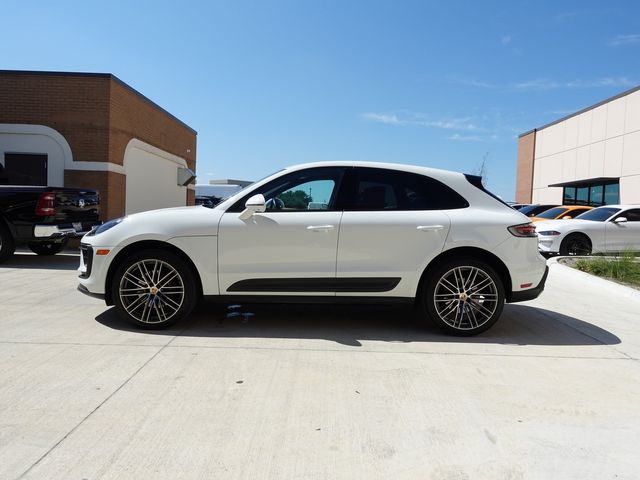 2023 Porsche Macan T