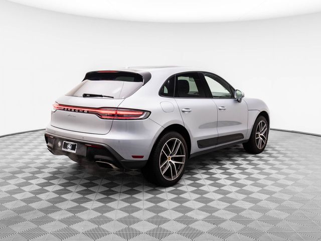 2023 Porsche Macan T