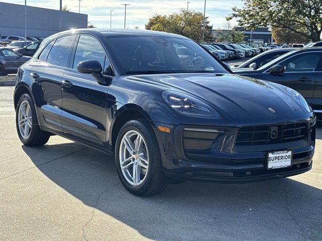 2023 Porsche Macan T