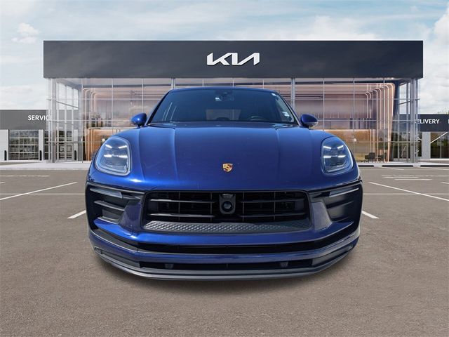 2023 Porsche Macan T