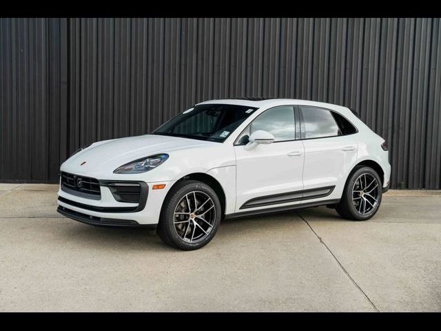 2023 Porsche Macan T