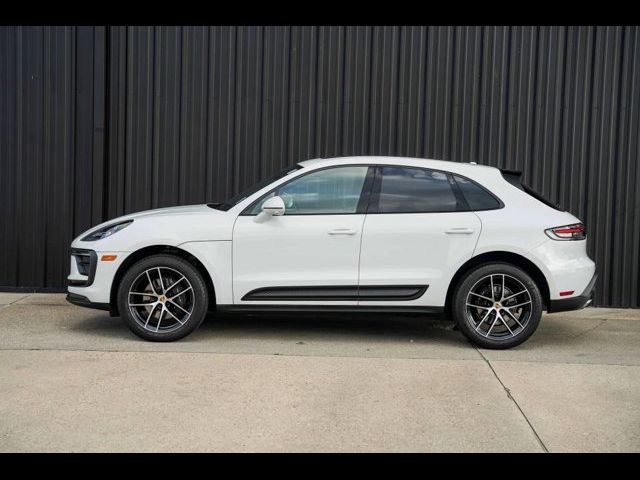 2023 Porsche Macan T