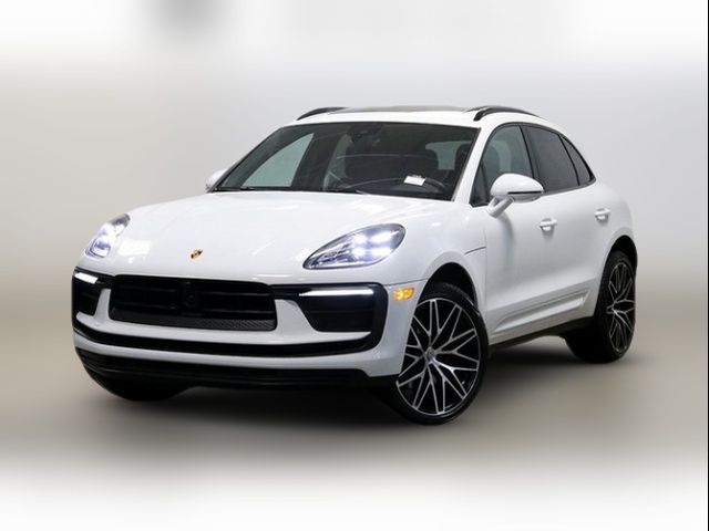 2023 Porsche Macan T