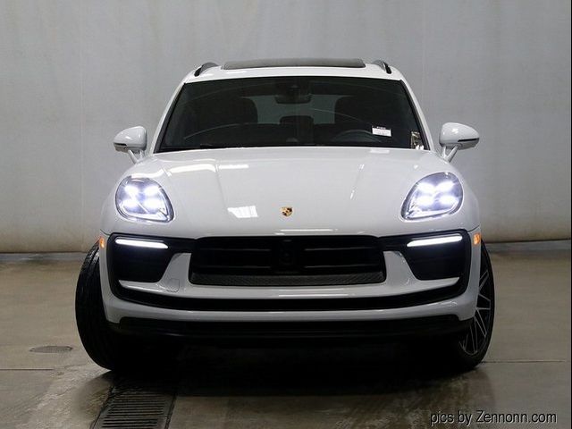 2023 Porsche Macan T