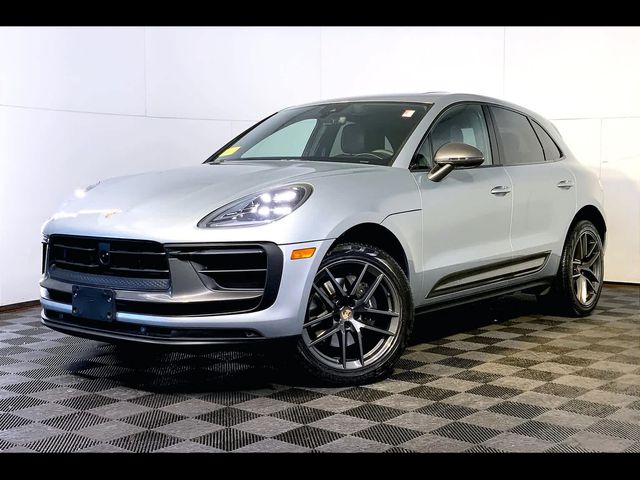 2023 Porsche Macan T