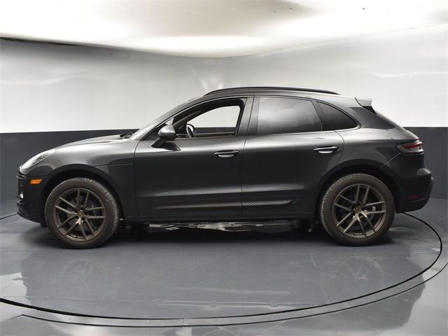 2023 Porsche Macan T