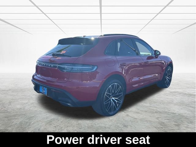 2023 Porsche Macan T