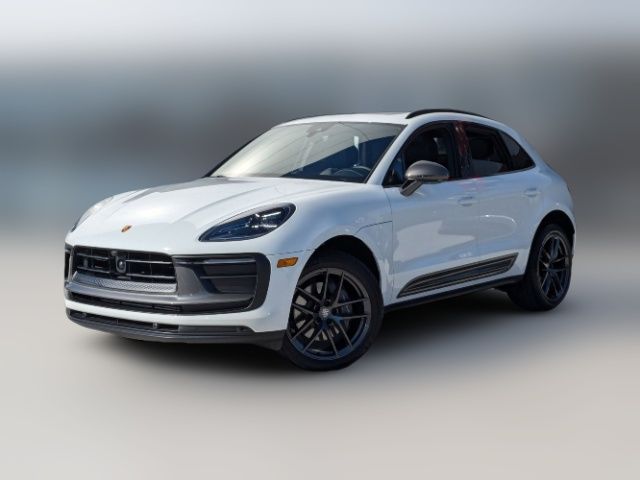 2023 Porsche Macan T