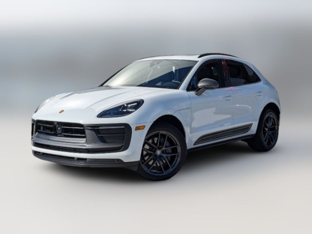 2023 Porsche Macan T