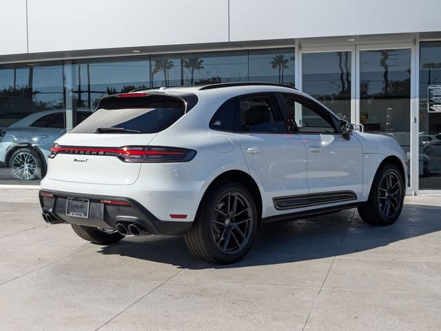 2023 Porsche Macan T