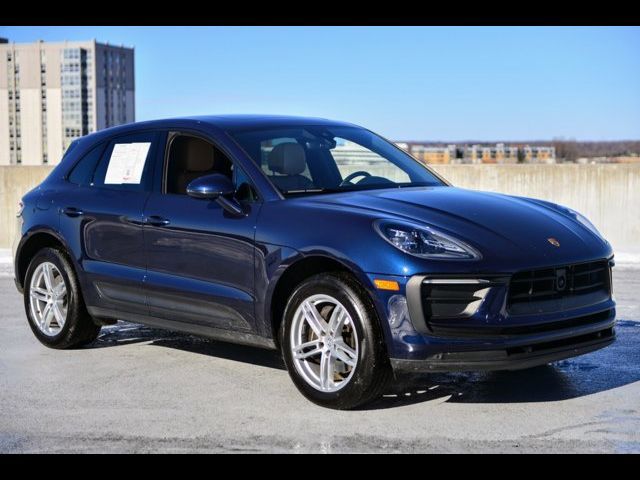 2023 Porsche Macan T