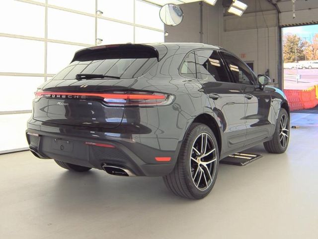 2023 Porsche Macan T