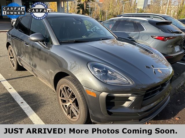 2023 Porsche Macan T