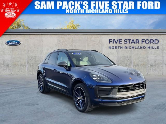 2023 Porsche Macan T