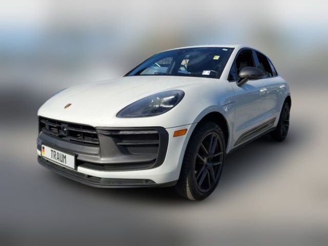 2023 Porsche Macan T