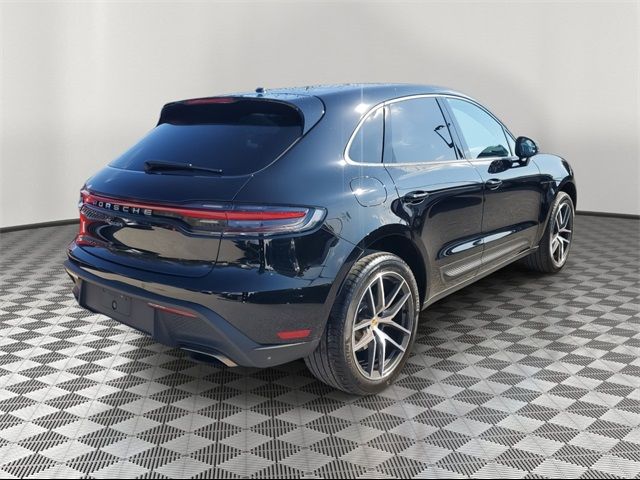 2023 Porsche Macan T