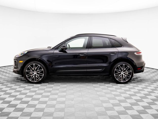 2023 Porsche Macan T