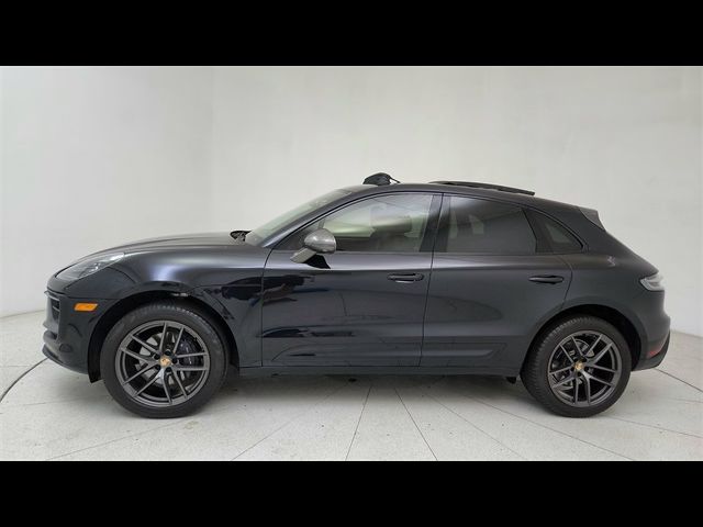 2023 Porsche Macan T