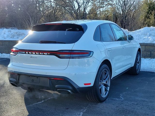 2023 Porsche Macan T