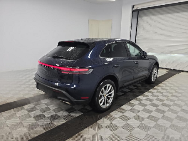 2023 Porsche Macan T