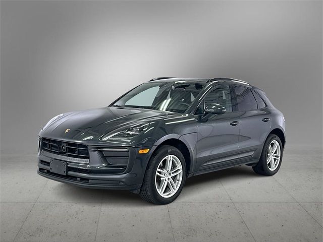 2023 Porsche Macan T