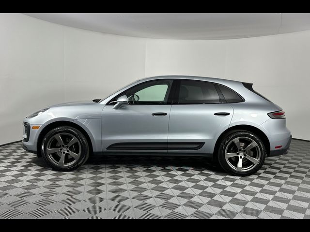 2023 Porsche Macan T