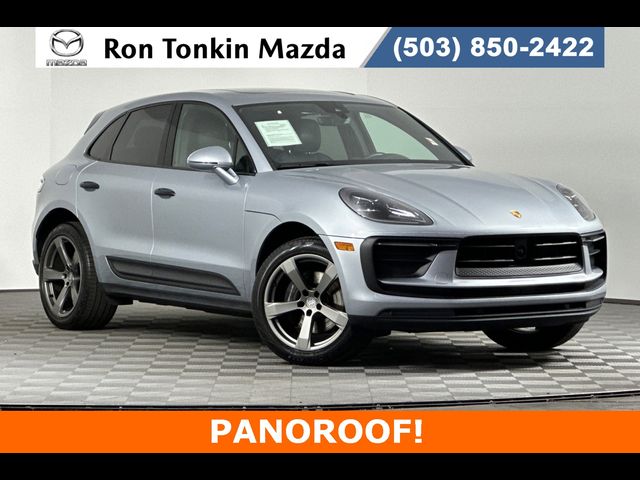 2023 Porsche Macan T