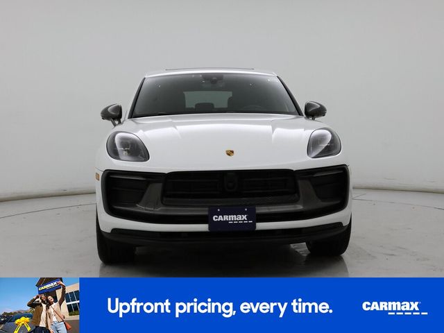 2023 Porsche Macan T