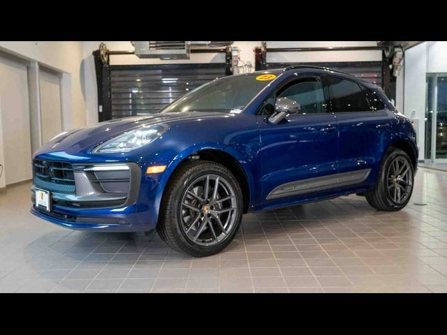 2023 Porsche Macan T